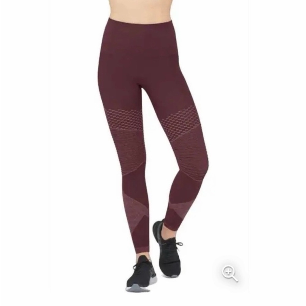 SPANX Maroon Textured High-Waisted Leggings